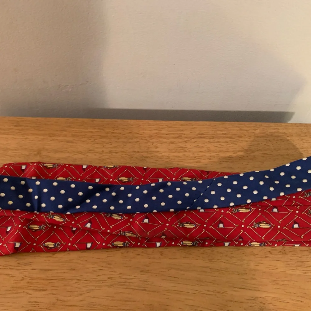 Tommy Hilfiger Golf Tie 100% Silk Made in USA